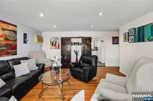25 Sievers Ln, South Hackensack Township, NJ 07606 - Photo 5