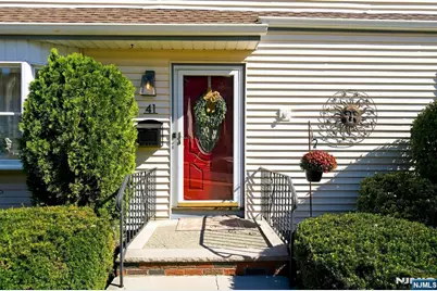 41 Woodland Avenue, Maywood, NJ 07607 - Photo 3