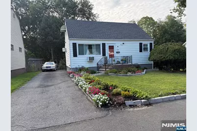 334 4th Avenue, Hawthorne, NJ 07506 - Photo 1
