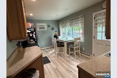 334 4th Avenue, Hawthorne, NJ 07506 - Photo 5