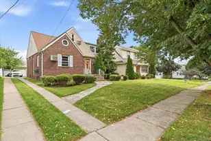 267 Lawrence Ave, Hasbrouck Heights, NJ 07604 - Photo 43