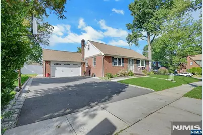 430 Bender Avenue, Roselle Park, NJ 07204 - Photo 1