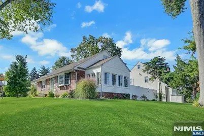 430 Bender Avenue, Roselle Park, NJ 07204 - Photo 23