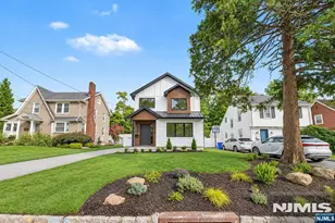 12 Spruce St, Tenafly, NJ 07670 - Photo 3