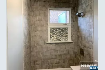 19 4th Street 1R #1R, North Arlington, NJ 07031 - Photo 5