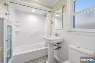 380 E Midland Ave, Paramus, NJ 07652 - Photo 25