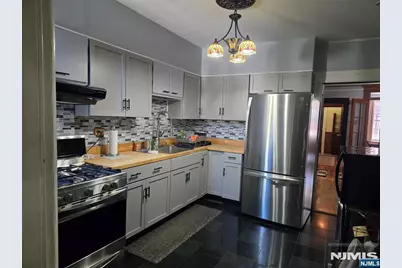 32 64th Street, West New York, NJ 07093 - Photo 7