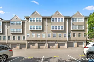 531 Windsor Dr, Palisades Park, NJ 07650 - Photo 3