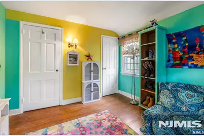 81 Grayson Place, Teaneck Township, NJ 07666 - Photo 21