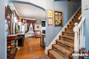 81 Grayson Pl, Teaneck Township, NJ 07666 - Photo 3