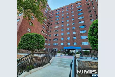 6515 Boulevard E 4 Q #4 Q, West New York, NJ 07093 - Photo 1