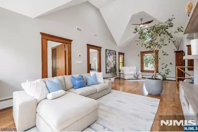 46 Highwood Avenue, Glen Rock, NJ 07452 - Photo 15