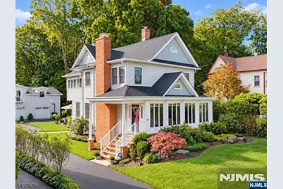 46 Highwood Avenue, Glen Rock, NJ 07452 - Photo 3