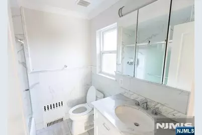 7503 Boulevard East 1 #1, North Bergen, NJ 07047 - Photo 15