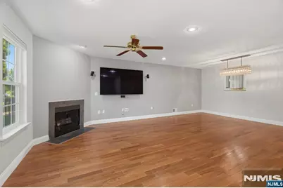8A Ashley Court 8A #8A, Franklin Township, NJ 08873 - Photo 11
