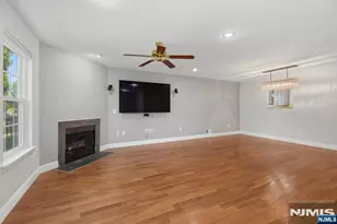 8A Ashley Ct 8A, Franklin Township, NJ 08873 - Photo 11
