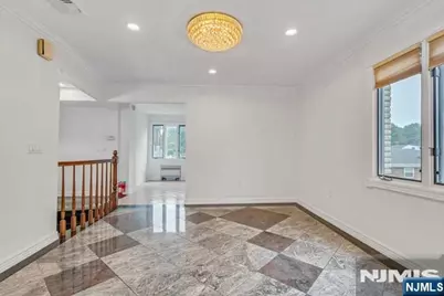 251 Bellemeade Avenue, Fort Lee, NJ 07024 - Photo 7