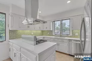 251 Bellemeade Ave, Fort Lee, NJ 07024 - Photo 21