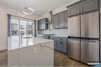12-35 River Road 2B #2B, Fair Lawn, NJ 07410 - Photo 5
