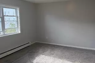 206 Riverview Pl 10, Cliffside Park, NJ 07010 - Photo 5