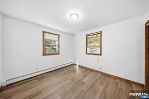 27 Hewitt Rd, West Milford, NJ 07421 - Photo 19