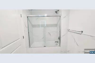 30 Howe Avenue 305 #305, Passaic, NJ 07055 - Photo 7