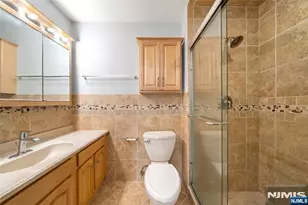 216 A Washington Ave, Fort Lee, NJ 07024 - Photo 13