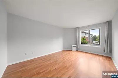 216A Washington Avenue, Fort Lee, NJ 07024 - Photo 9
