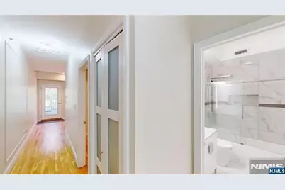 673 Bergen Avenue 2D #2D, Jersey City, NJ 07304 - Photo 19