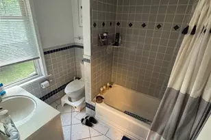 86 Copley Ave, Teaneck Township, NJ 07666 - Photo 15