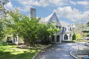 9 Cameron Rd, Saddle River, NJ 07458 - Photo 3