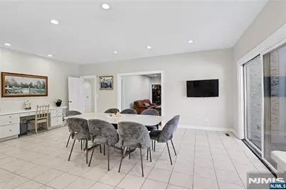 9 Cameron Road, Saddle River, NJ 07458 - Photo 19