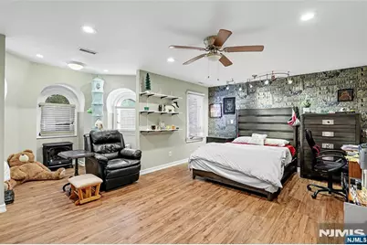 9 Cameron Road, Saddle River, NJ 07458 - Photo 29
