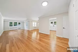415 Claremont Ave 1G, Montclair, NJ 07042 - Photo 3