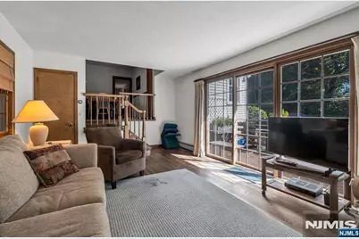 32 Mulder Lane, Midland Park, NJ 07432 - Photo 17