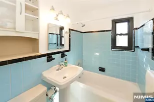 241 Main Street 3H, Bergenfield, NJ 07621 - Photo 9