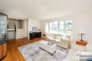 16-35 Raymond St, Fair Lawn, NJ 07410 - Photo 3