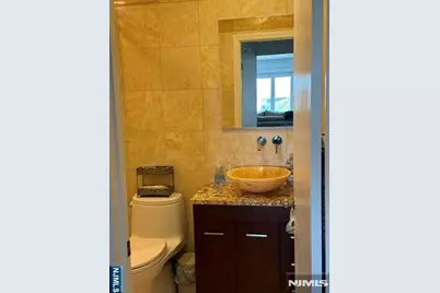 314 Palisades Avenue C4 #C4, Cliffside Park, NJ 07010 - Photo 11