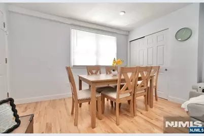 189 Summit Cross, Rutherford, NJ 07070 - Photo 3