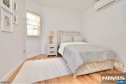 189 Summit Cross, Rutherford, NJ 07070 - Photo 7
