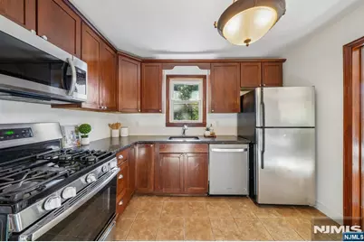 696 1st Street, Secaucus, NJ 07094 - Photo 17