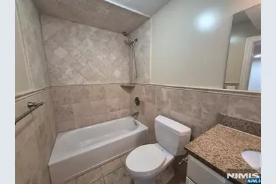 18 E Oakdene Avenue A #A, Palisades Park, NJ 07650 - Photo 7