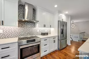 29 Carol Ct, Glen Rock, NJ 07452 - Photo 11
