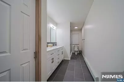 570 Grandview Terrace, Leonia, NJ 07605 - Photo 27