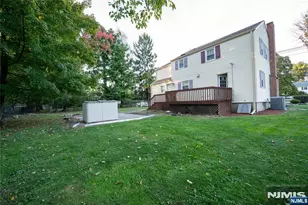 225 Hillside Ave, Allendale, NJ 07401 - Photo 21