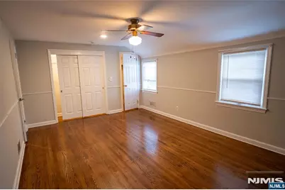 225 Hillside Avenue, Allendale, NJ 07401 - Photo 15