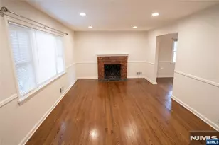 225 Hillside Ave, Allendale, NJ 07401 - Photo 3