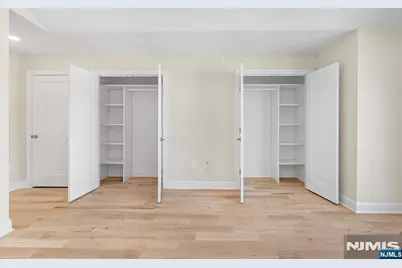 384 Lincoln Avenue, Cliffside Park, NJ 07010 - Photo 15