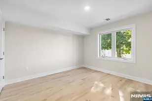 384 Lincoln Ave, Cliffside Park, NJ 07010 - Photo 21