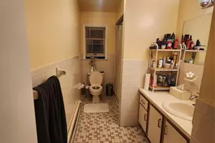 527 Stuyvesant Ave, Lyndhurst Township, NJ 07071 - Photo 9